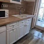 Apartment Ferme Aux Arbres, Gite, Rez-de-chaussee, Parking Clos Par Portail *
