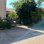 Ferme Aux Arbres, Gite, Rez-de-chaussee, Parking Clos Par Portail * Lanfroicourt